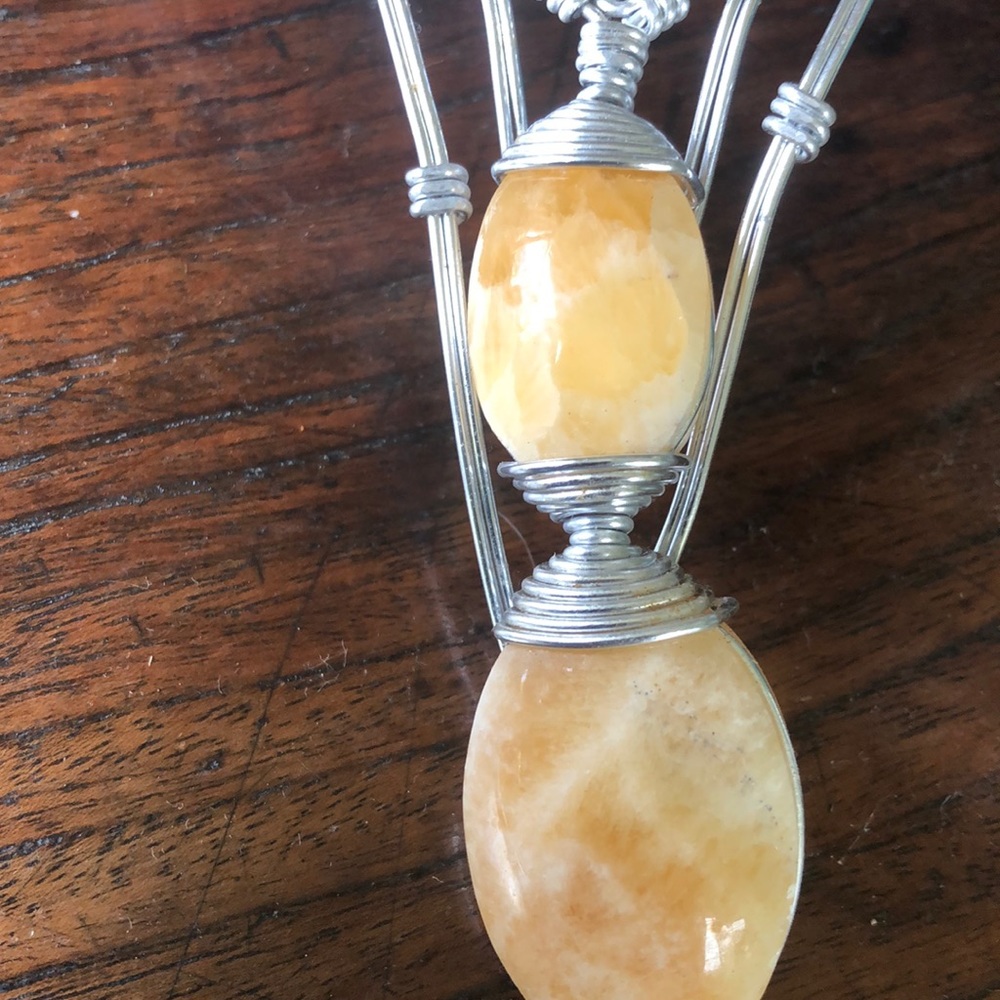 Silver and stone necklace from Buenos Aires